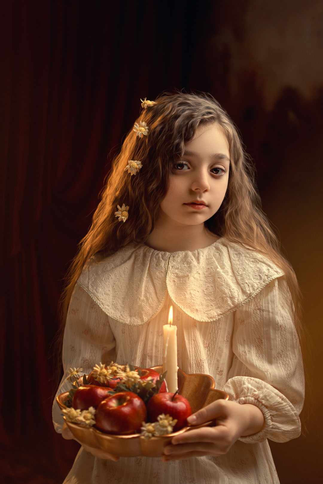 پرتره کودک مشهد با پس‌زمینه مینیمال - آتلیه کودک نویسا