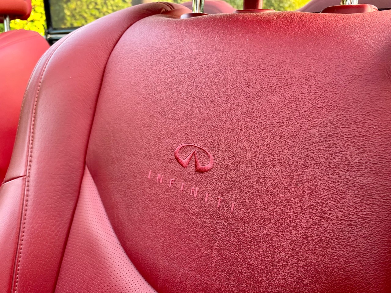 infiniti12.jpg