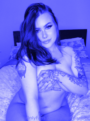 bloggif-65e7f83edf68b.gif