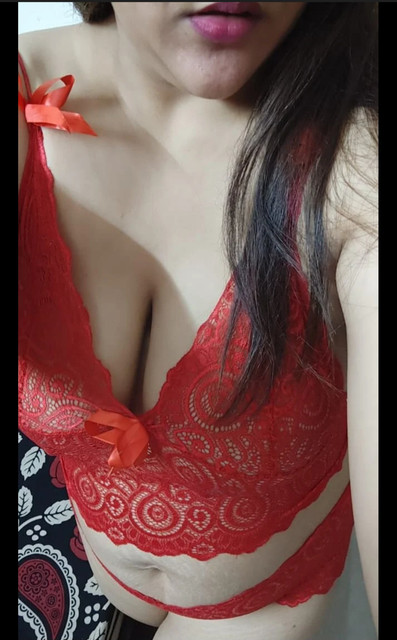 Wife Mom Aunty ki incest dunia with pics & Gifs