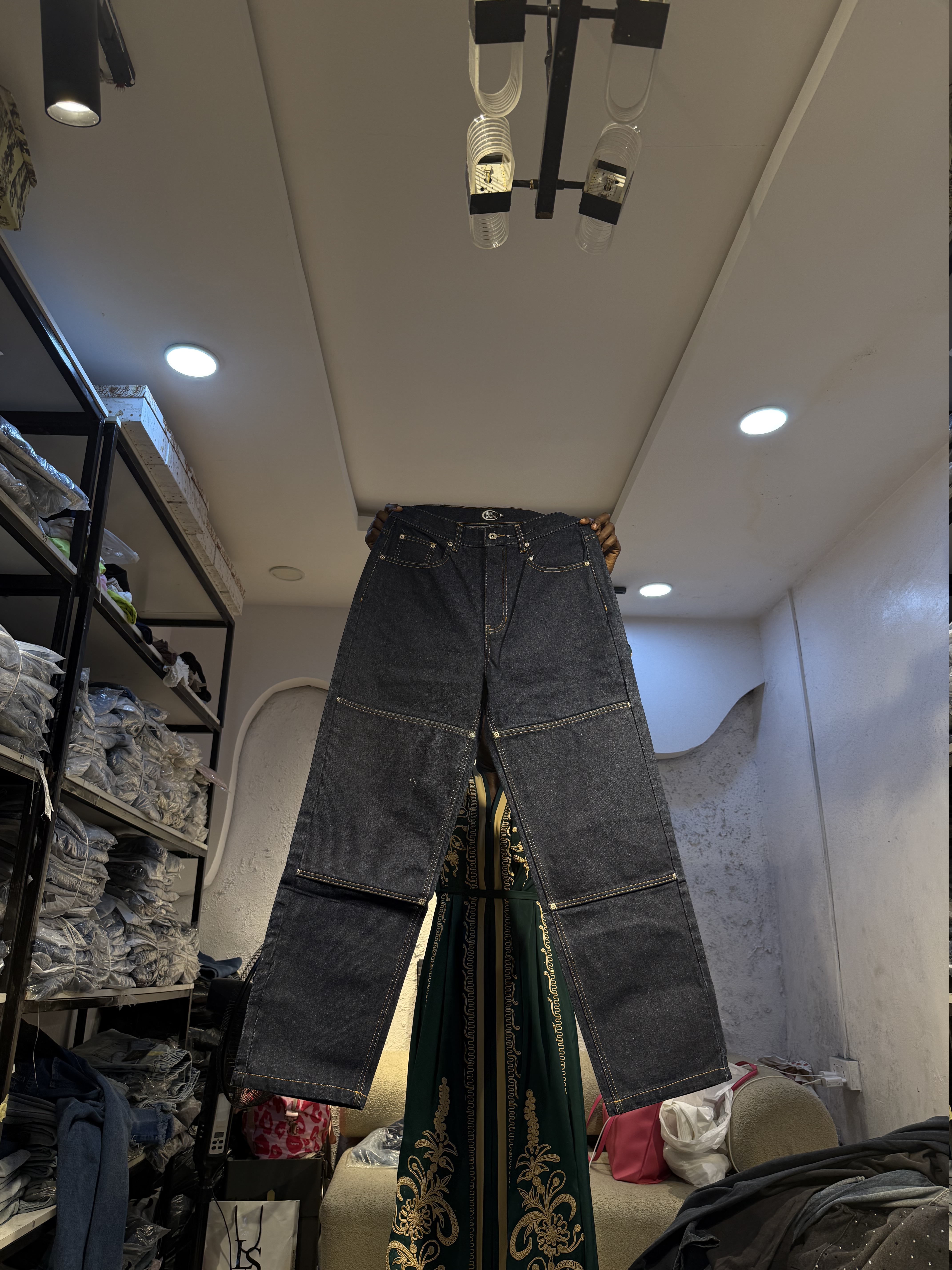 Waist 36