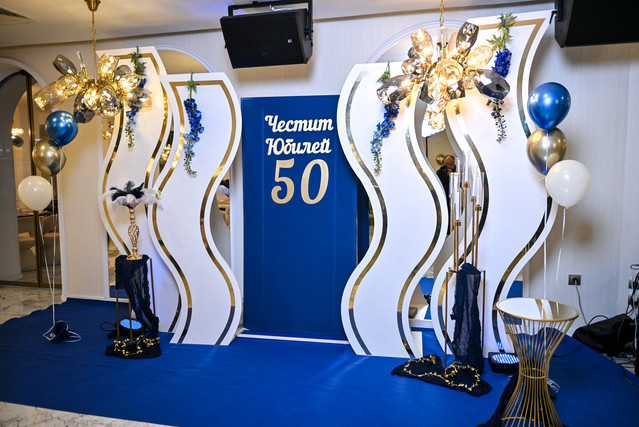 pic 7.jpg