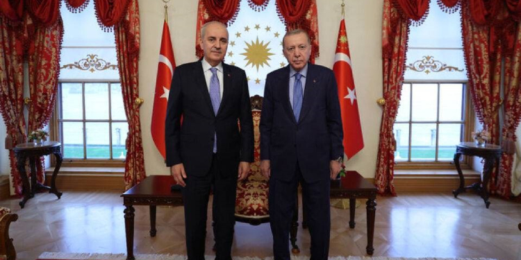 Erdoğan ile Kurtulmuş bir araya geldi Erdoğan ile Kurtulmuş bir araya geldi