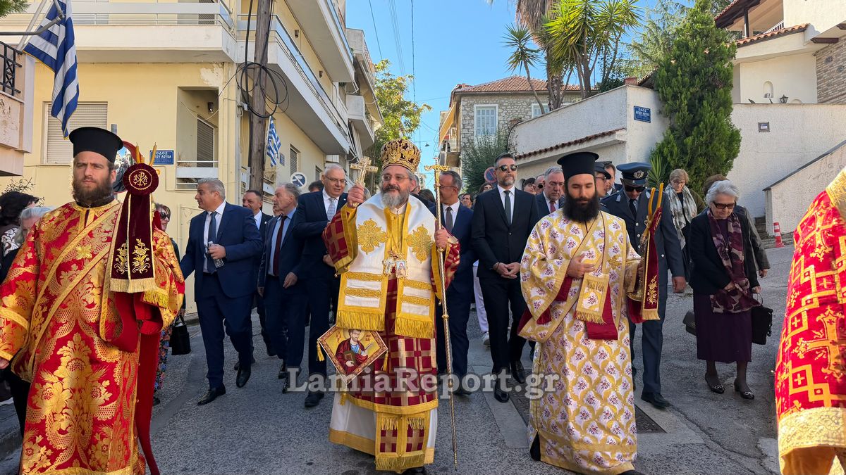 Αγ Λουκας26 092