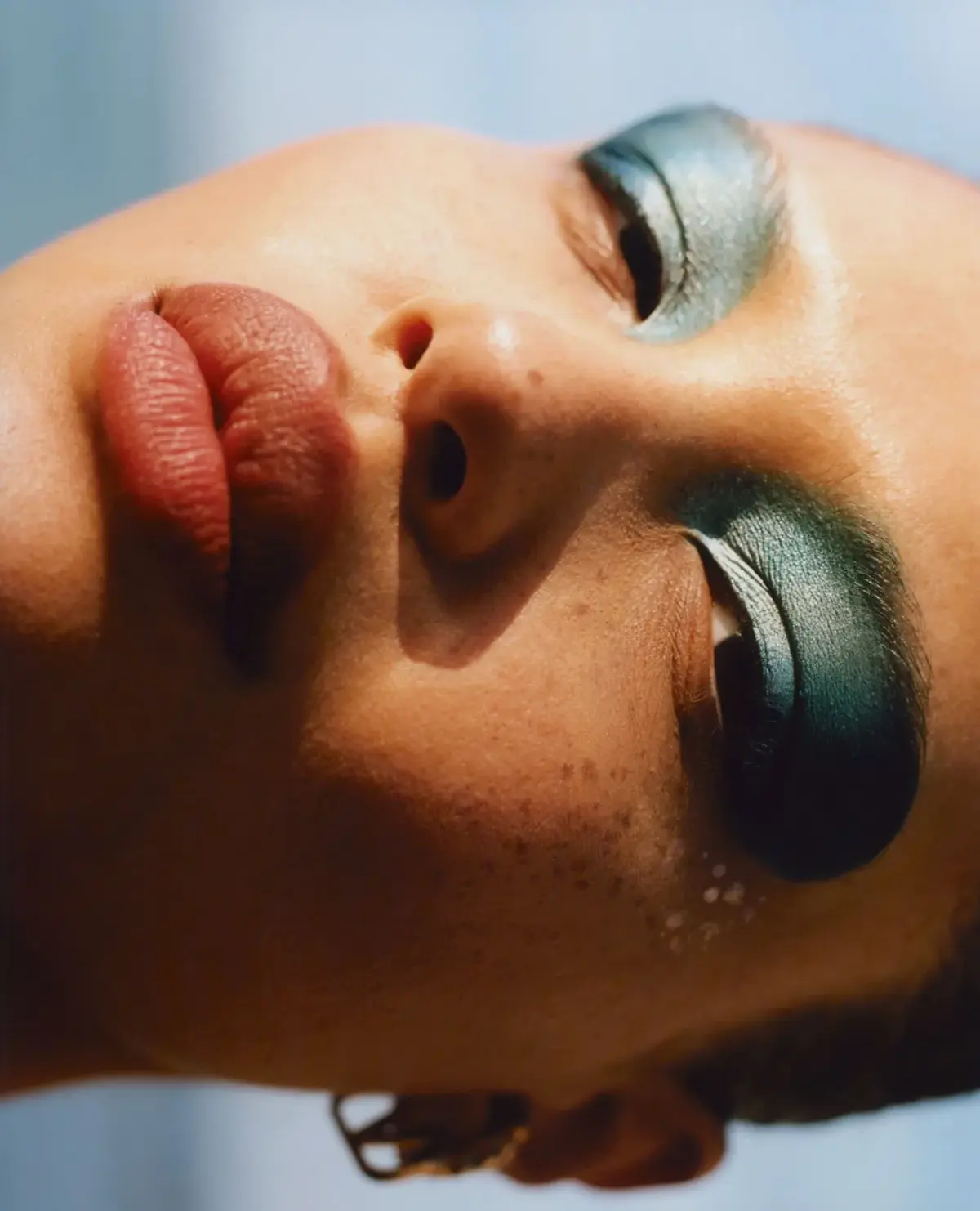 Expert Advice Transforms Makeup Routines for Dry Skin