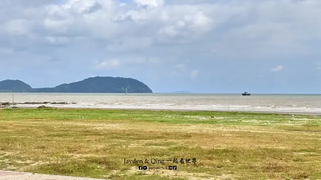 Pantai Bandar Mersing4.webp