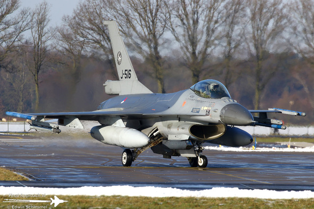 F-16-AM-03