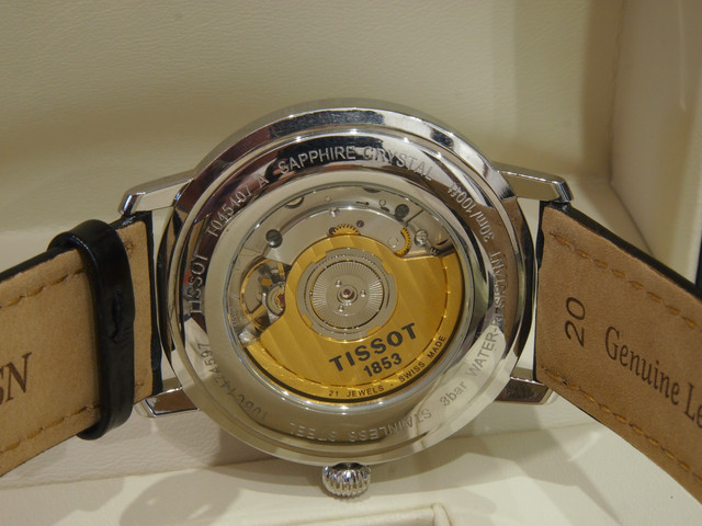 OLYMPUS-DIGITAL-CAMERA