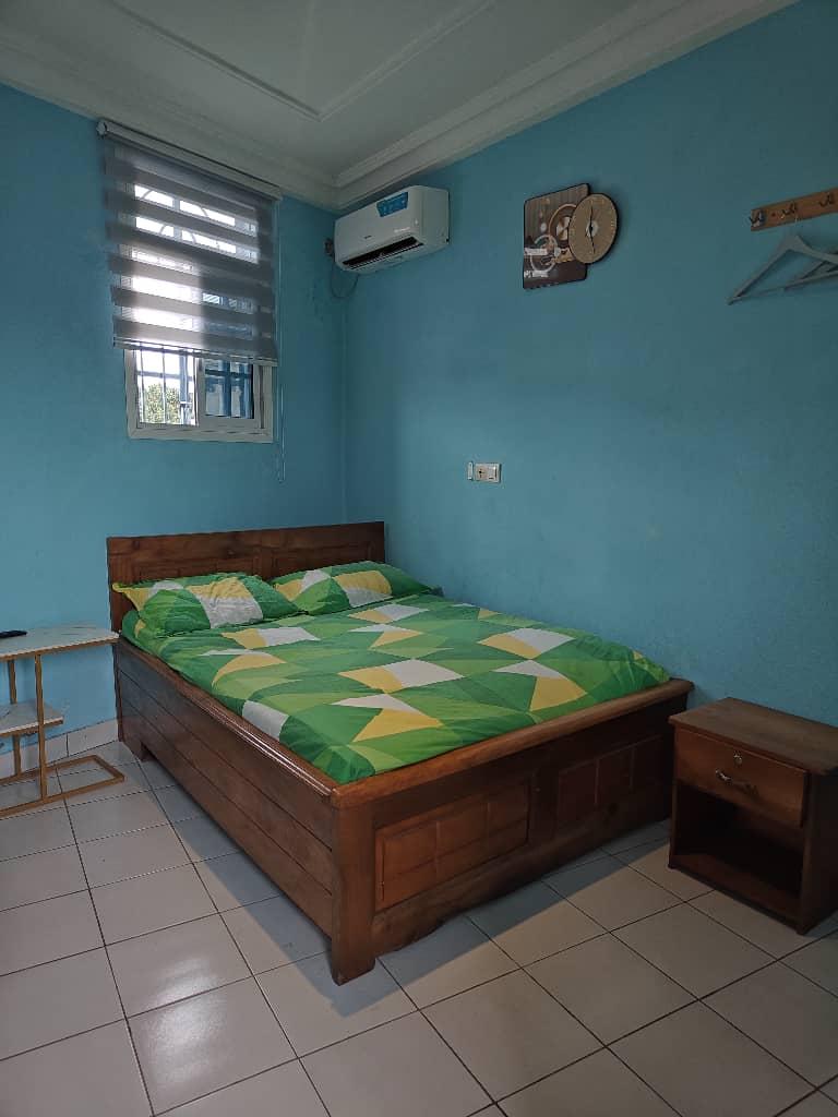 Chambre meublée à louer à Douala - 10000 FCFA/Nuit