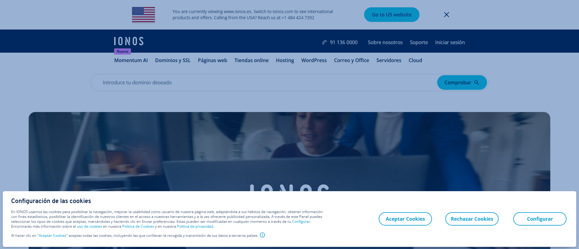 Forensic screenshot of endesa-cliente.eu showing the phishing page layout
