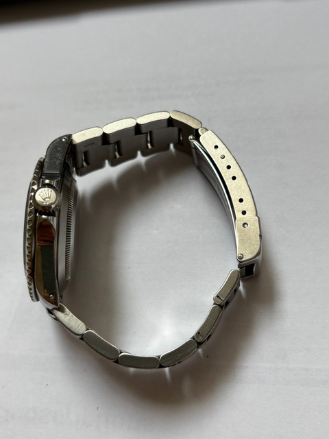 Avis Rolex Submariner 14060 - Page 2 4