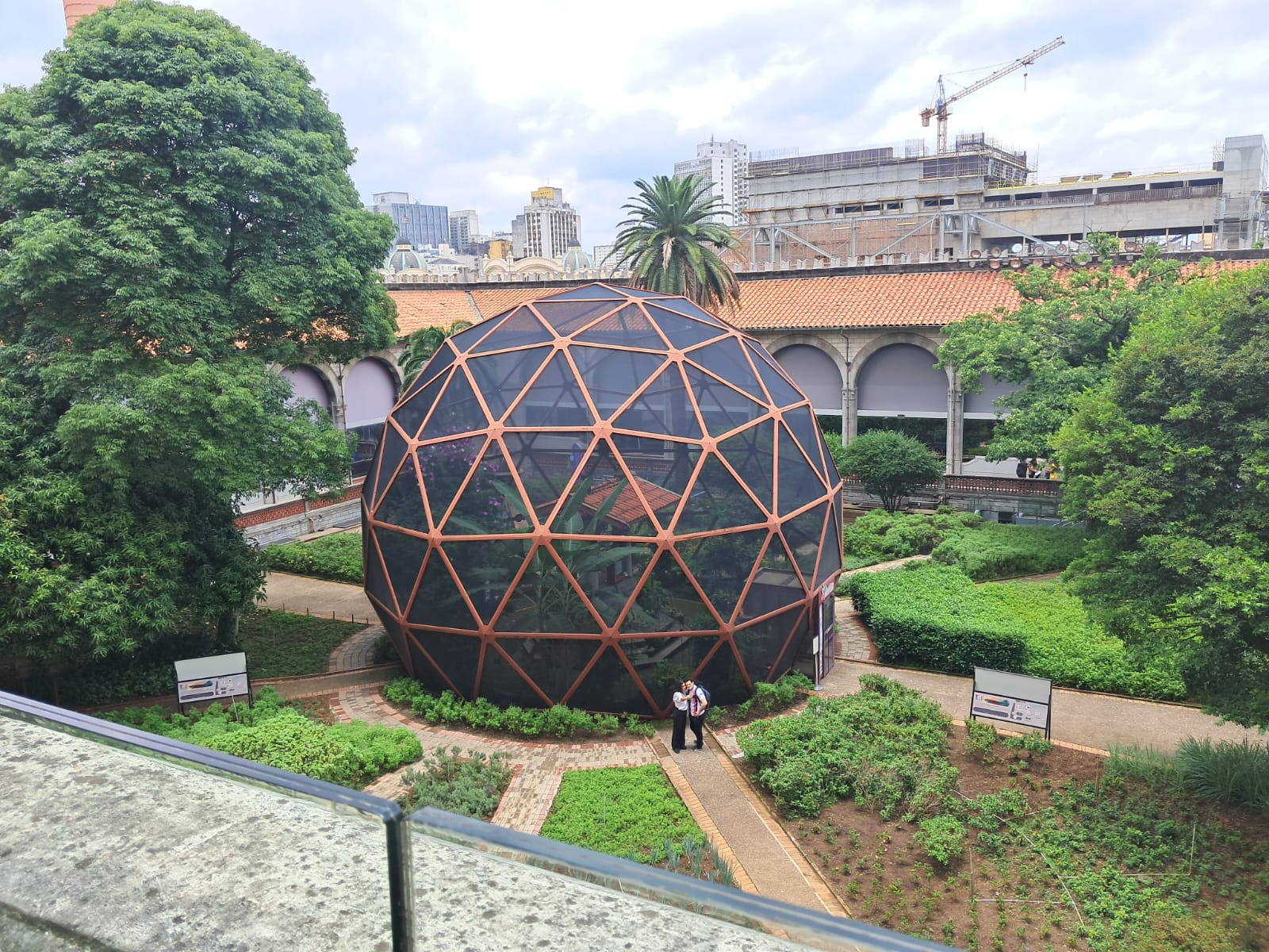 Butterfly house in the middle of the catavento museum in São Paulo