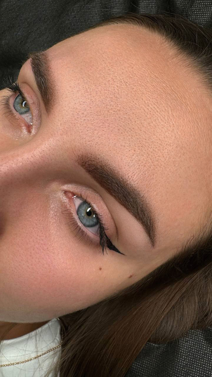 Permanent eyebrow makeup result 04