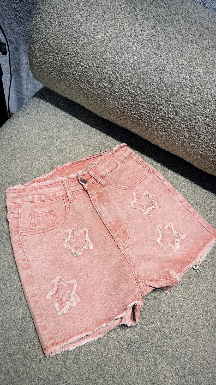 Pink bumshort