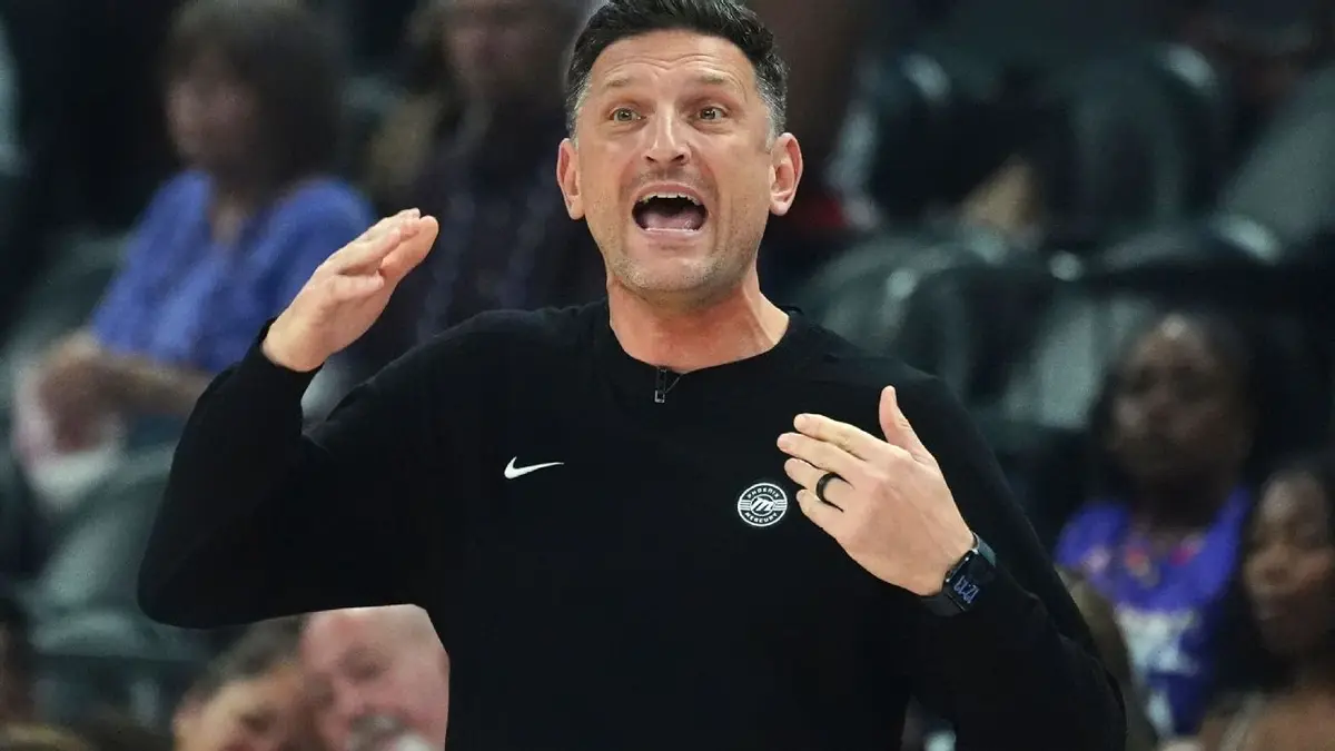 Mercury Coach Slams WNBA Over Thomas Suspension
