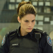 Missy Peregrym 09 Rookie Blue (Police)
