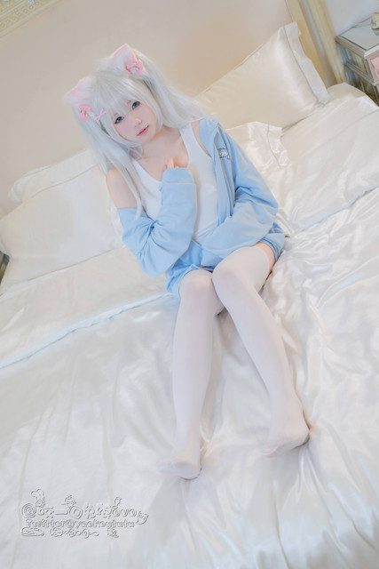 003