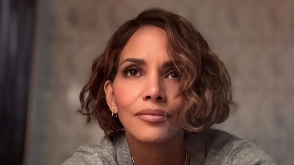 Halle Berry Stuns in Sheer Gown During Romantic Beach Escape