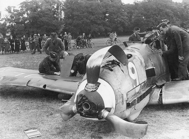 Me-109-down-England