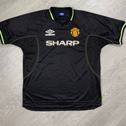 man-utd-98-third