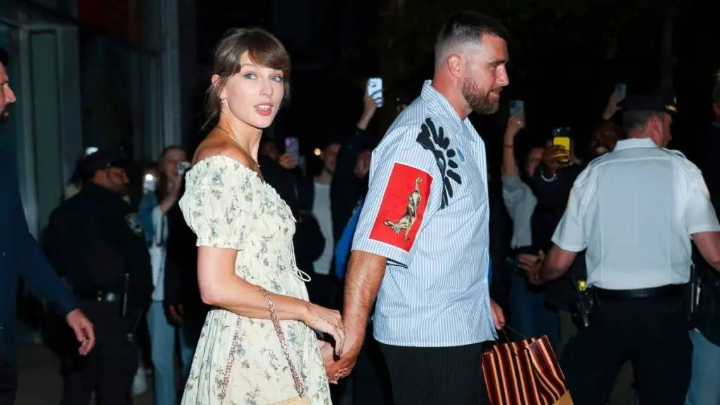 Taylor Swift's Date Night Dress Steals the Show