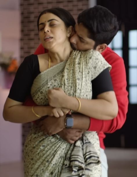 INCEST : Family Mein Pyar Romance or Sex