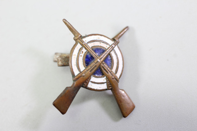 https://i.ibb.co/1t2gsMXm/1-RKKA-jalav-gi.jpg