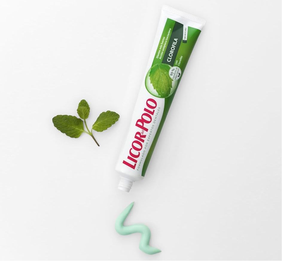 Pasta de dientes Licor del Polo Clorofila por 1,99€ (ahorra el 70% en 1 al comprar 2)