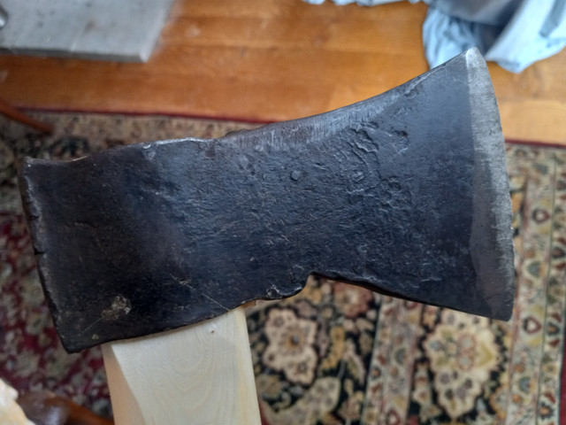 NH-axe-3