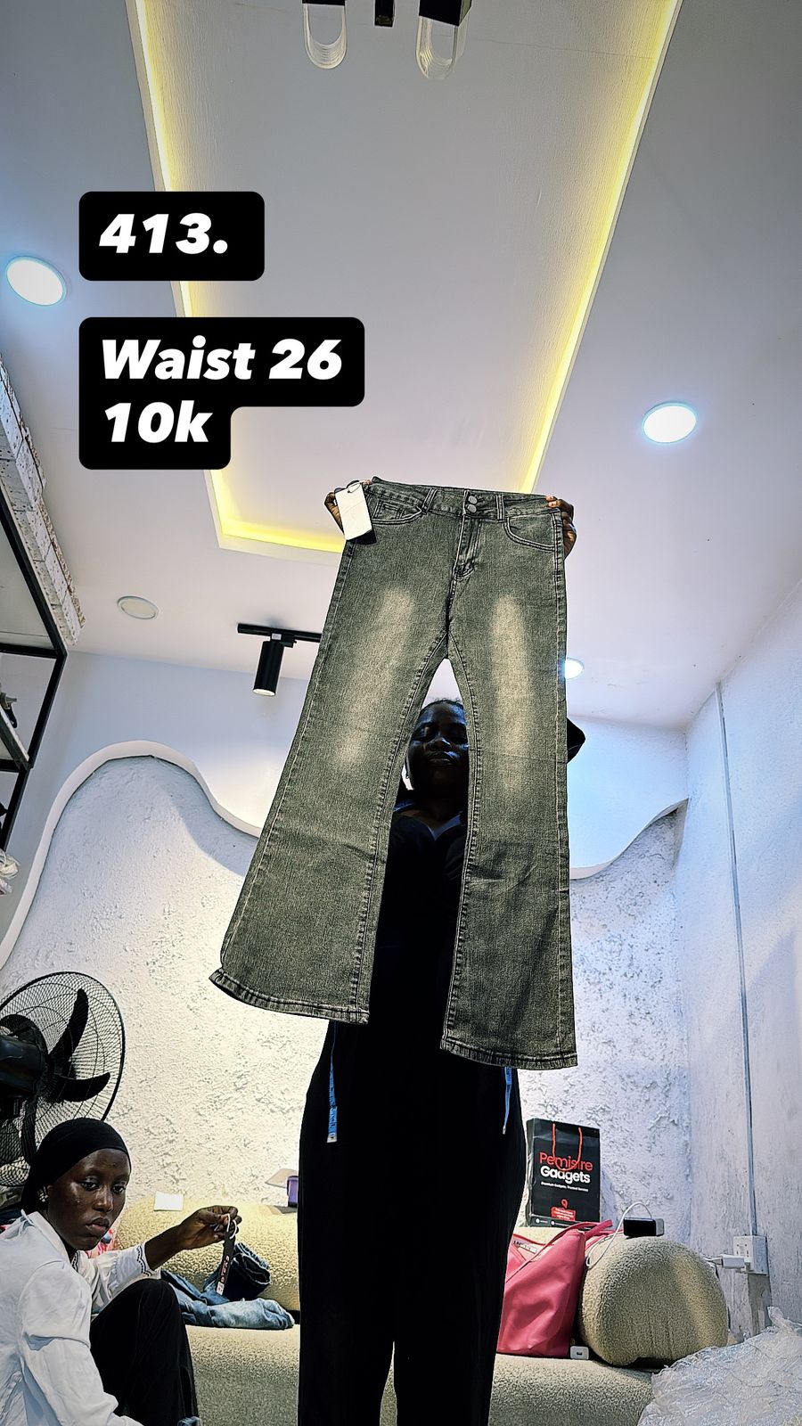 Waist 26