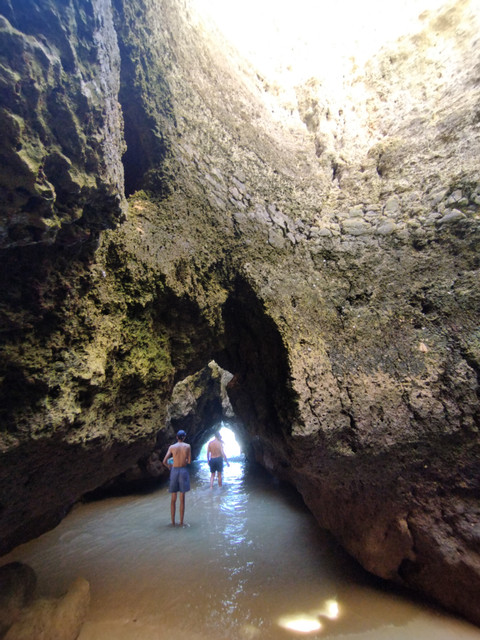 Jueves 13 Agosto. Playa Os tres irmaos, Ponta da Piedade y Ferragudo. - Algarve y algo mas (9)