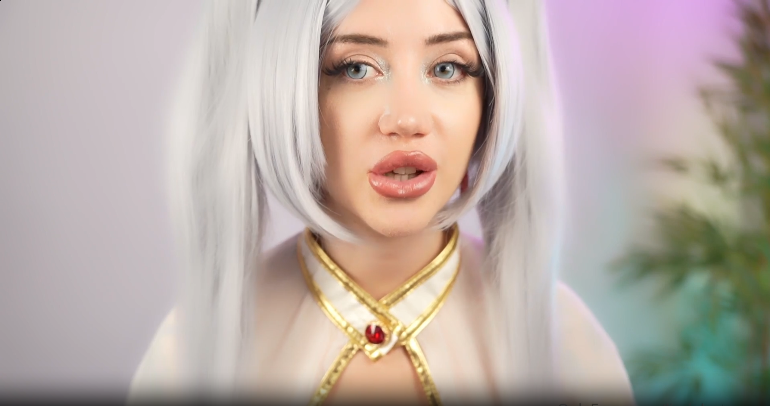 Triggers ASMR [ Lizzielestrange ]
