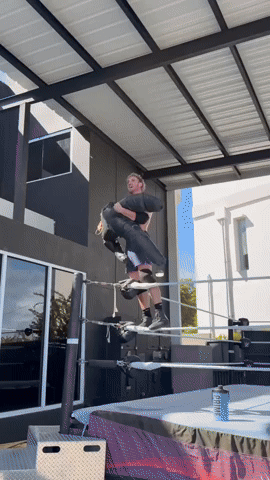[Image: giphy.gif]