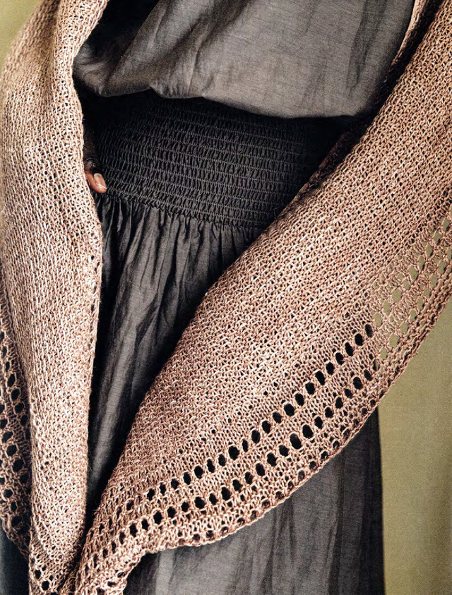 Laine-52-Weeks-of-Shawls-2022-154