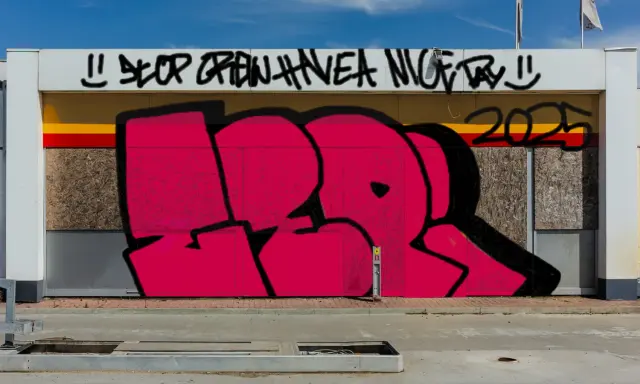 Graffiti artwork by Zepi