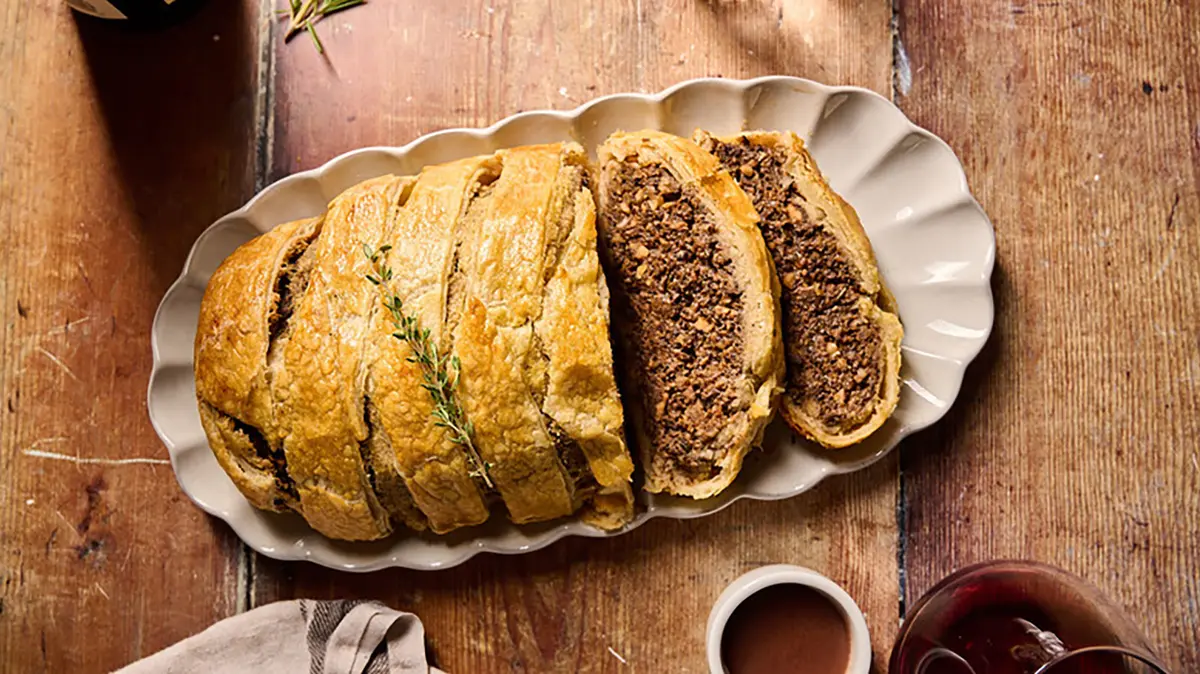 Creative Ways to Utilize Leftover Red Wine in Cooking