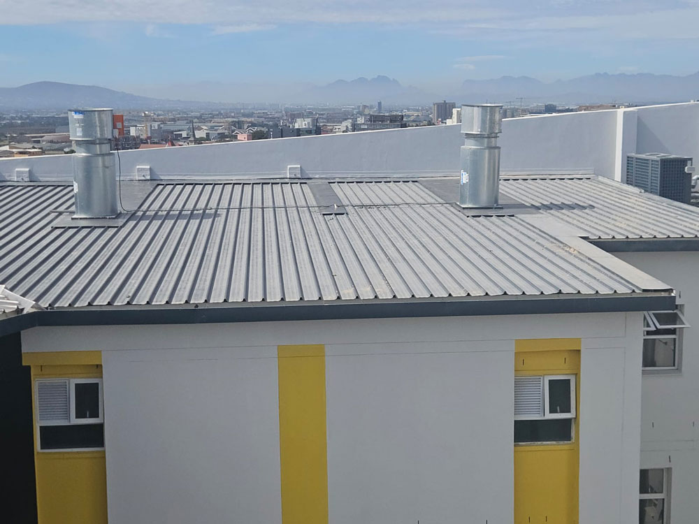 Modern roofing project