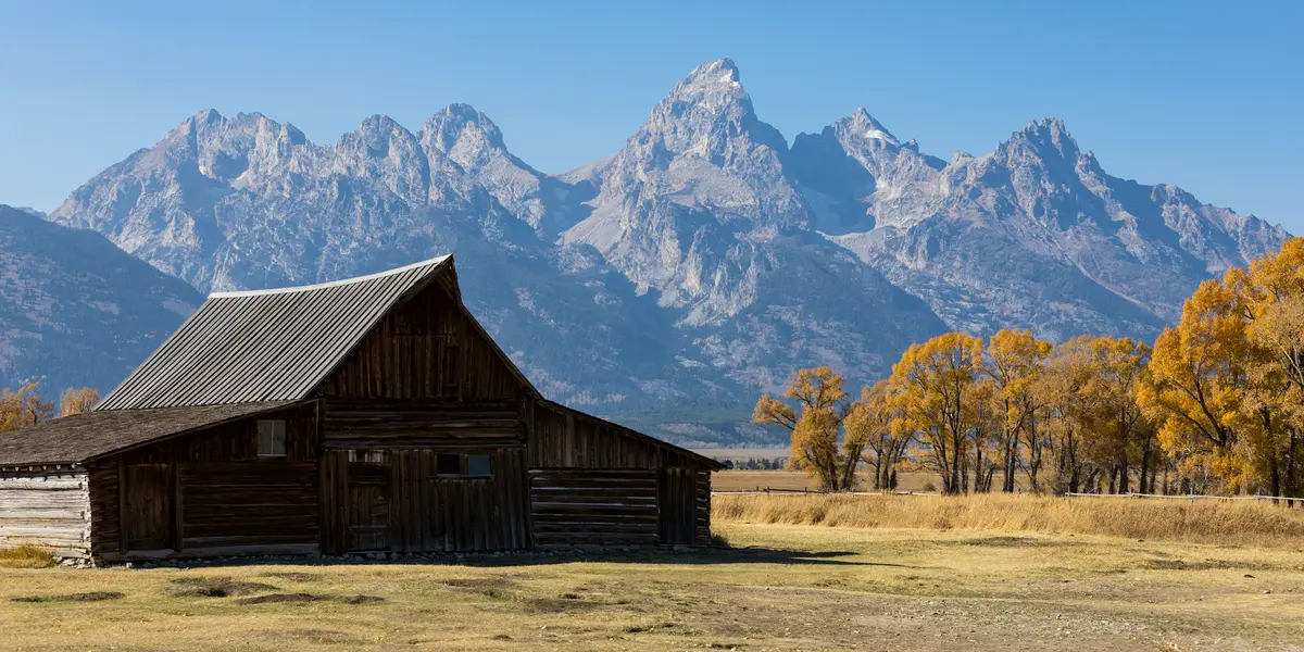 Grand Teton Tourist Draws Criticism for Mormon Row Incident