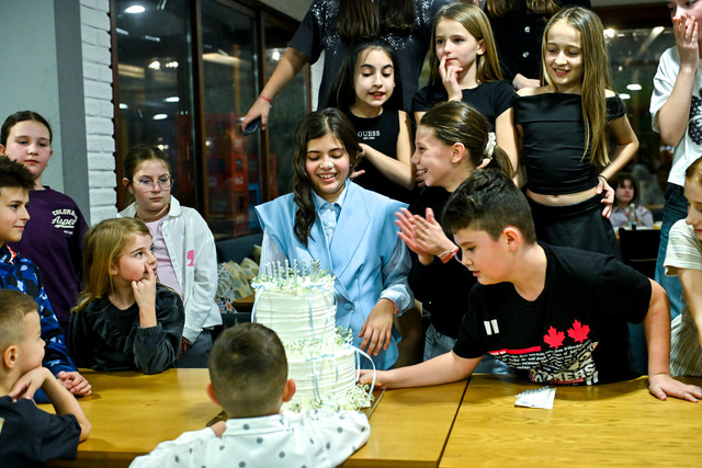 Pic 203