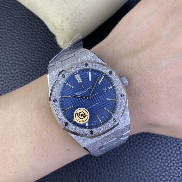 AP (33)
