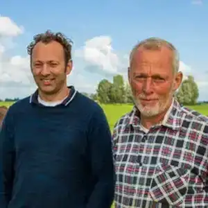 Maak kennis met boer Geert & Jitze en z'n Wagyukoeien gehouden met liefde en aandacht door boer - Bestel rechtstreeks bij de boer - Vleeskopenbijdeboer.nl.webp