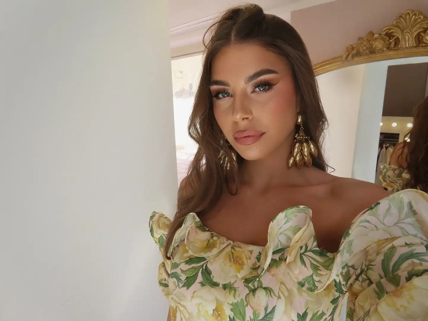 Sofia-Silvestri-Wallpapers-Insta-Sport-Bio-Sofiasilvestrii-Wallpapers-Insta-Sport-Bio-7