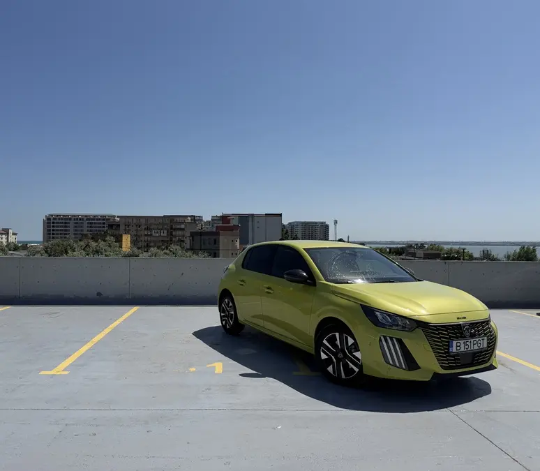 Peugeot 208 Facelift Hybrid: Micul hatchback care demonstrează că 'mic' înseamnă 'mare