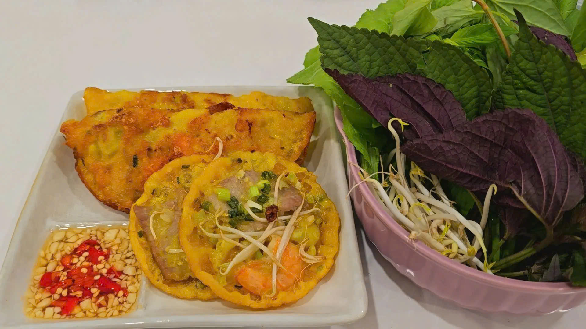Combo 3 cái Bánh Xèo Tôm Thịt
