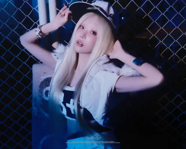 kim lip loona 1409393.webp