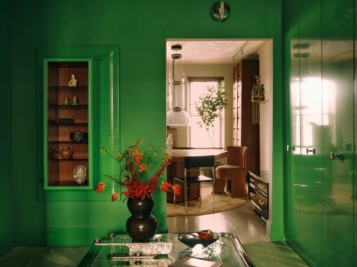 Electric Green: The Color of Now