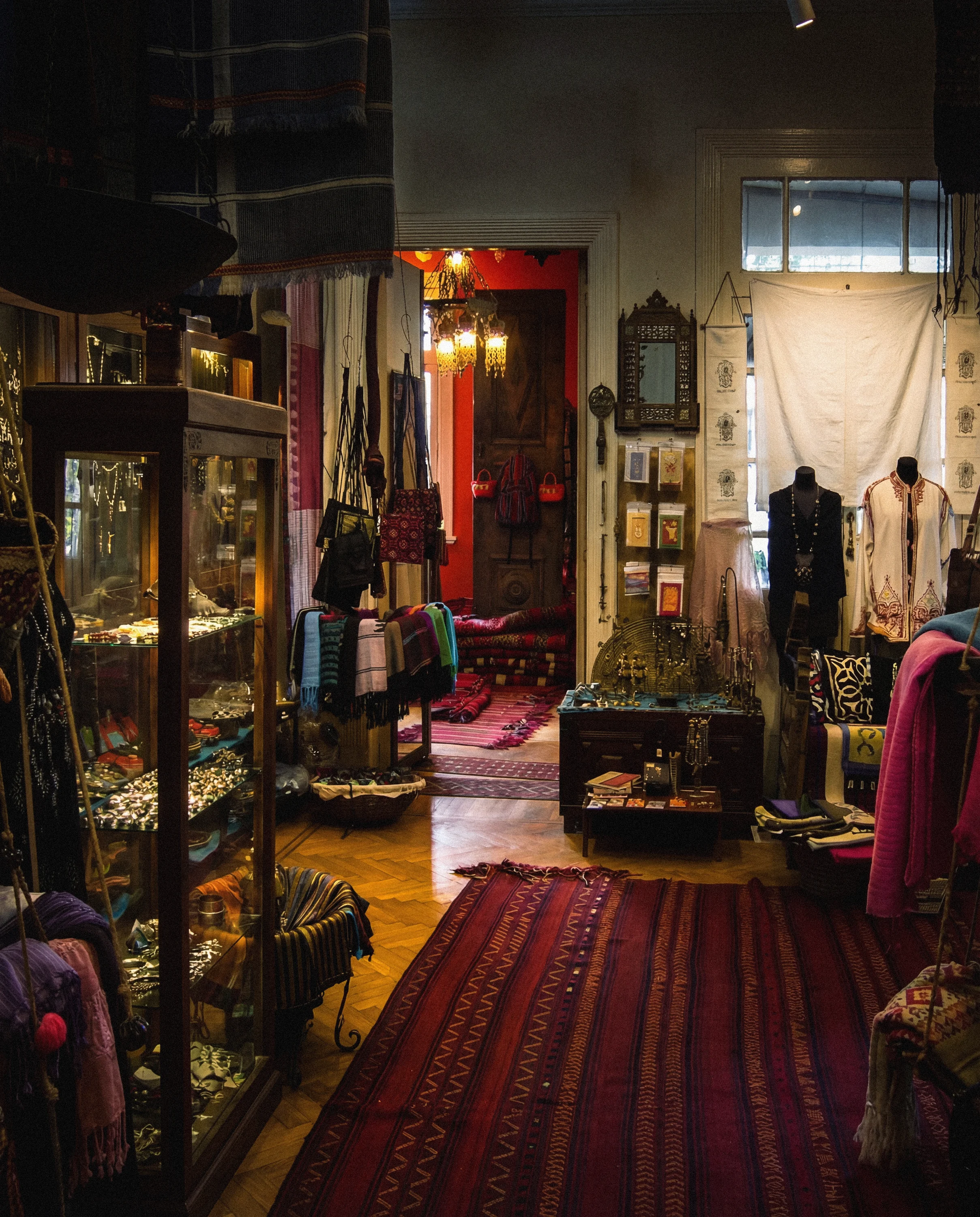 Nomad Gallery