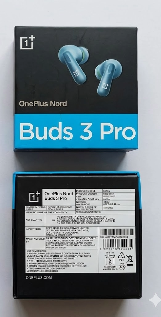 AIR PODS (BUDS)  BOAT  A ONE COPY 