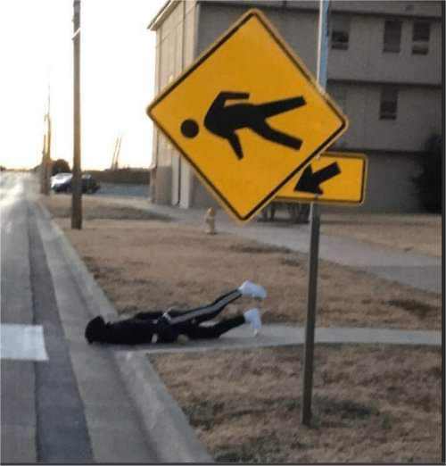 Badsign.jpg