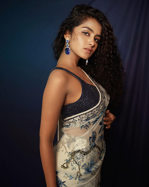 Anupama-Parmeswaram-2